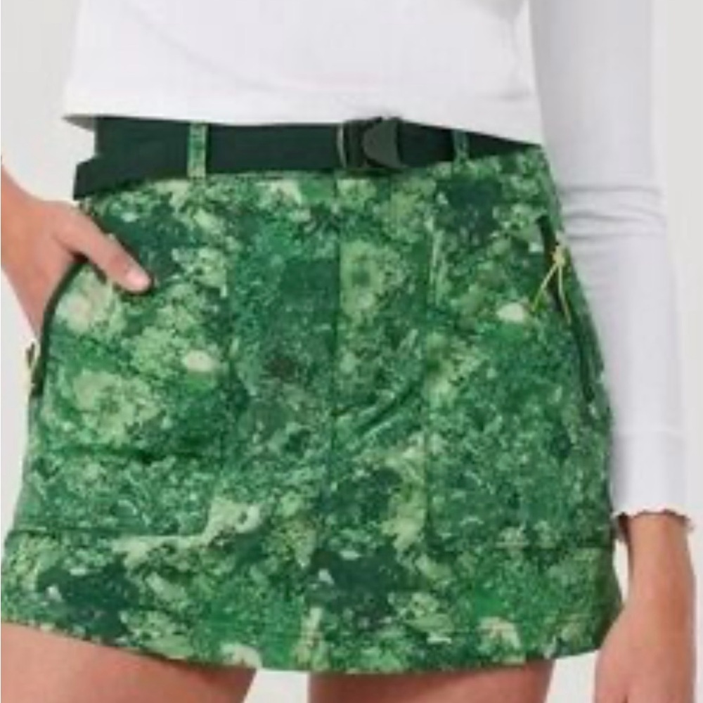 Outdoor Voices Green Marble-Print Mini Skirt with Belt